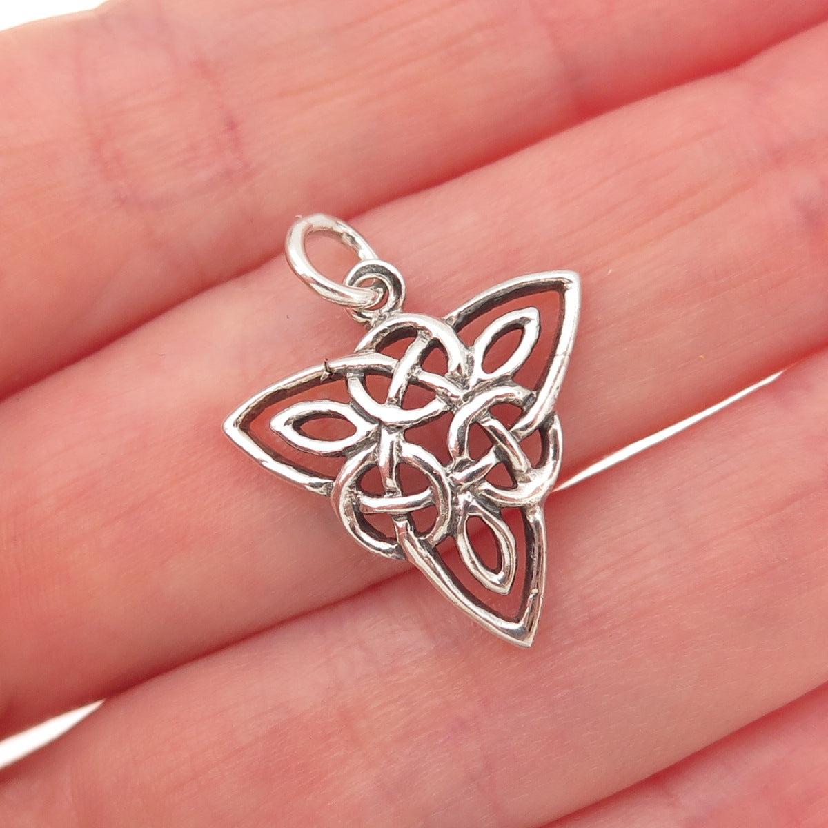 925 Sterling Silver Vintage Celtic Trinity Knot Oxidized Charm Pendant