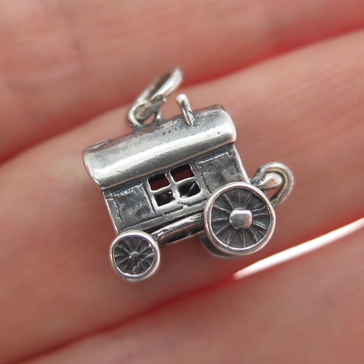 925 Sterling Silver Vintage Travel Wagon Oxidized Minimalist 3D Charm Pendant
