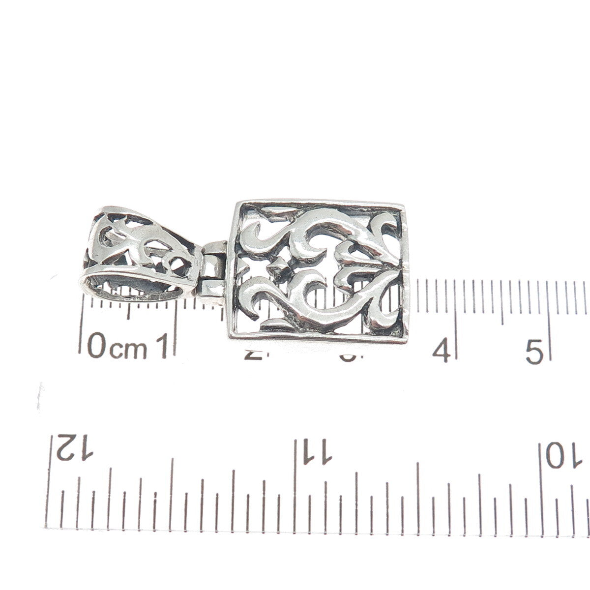 SX SALLY C 925 Sterling Silver Vintage Swirl Ornate Pendant