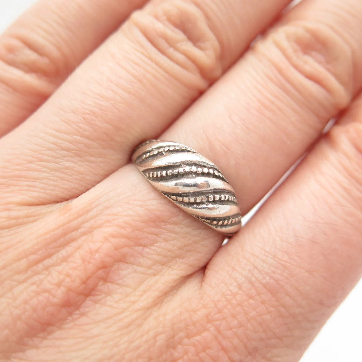 925 Sterling Silver Vintage Braided Ring Size 7.25