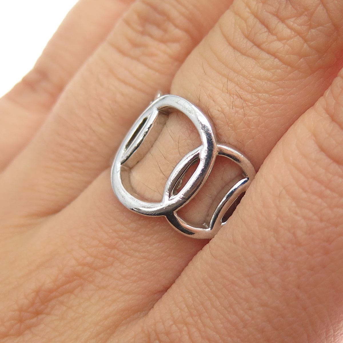 925 Sterling Silver Vintage Interlocked Circle Ring Size 7.25