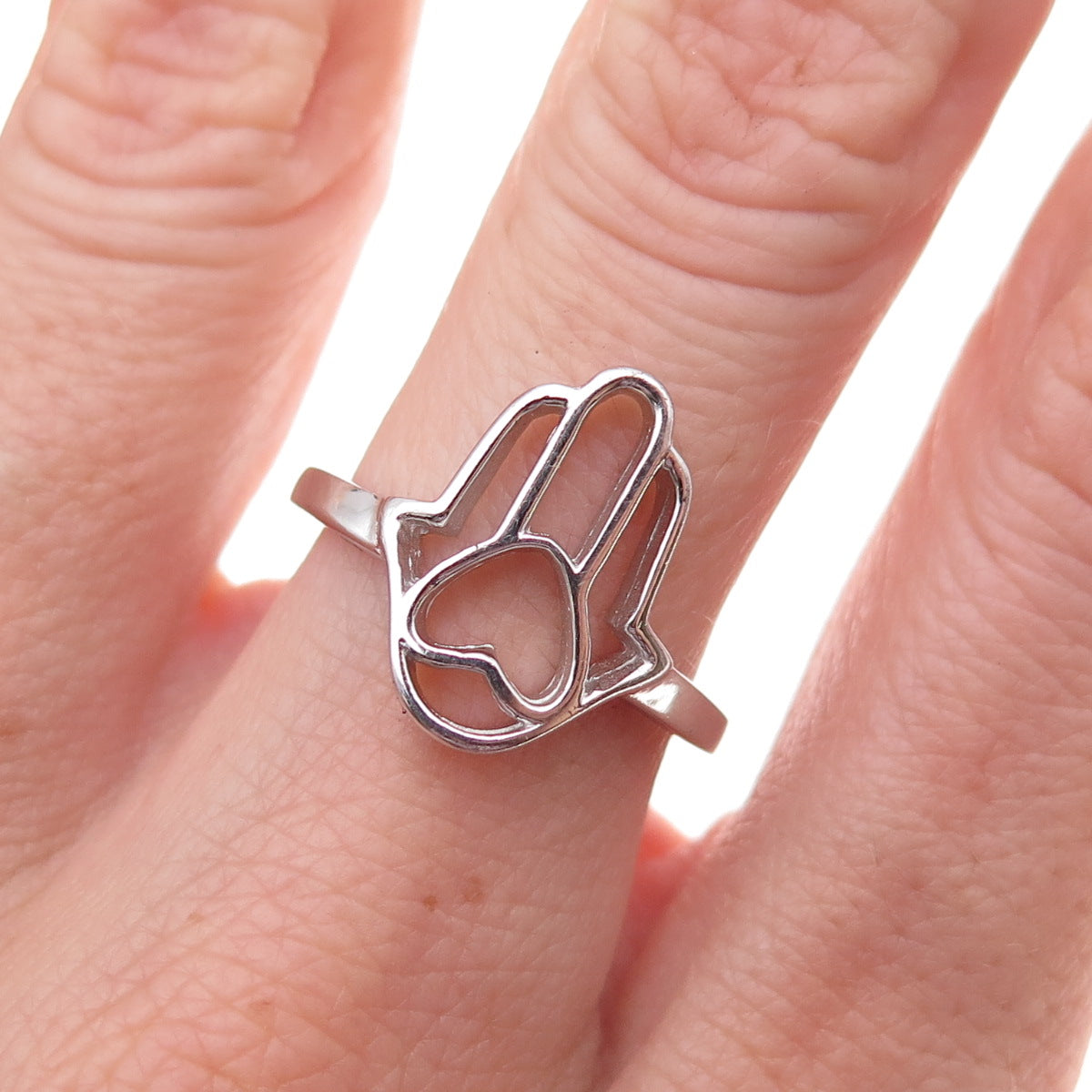925 Sterling Silver Heart Hamsa Amulet Ring Size 7