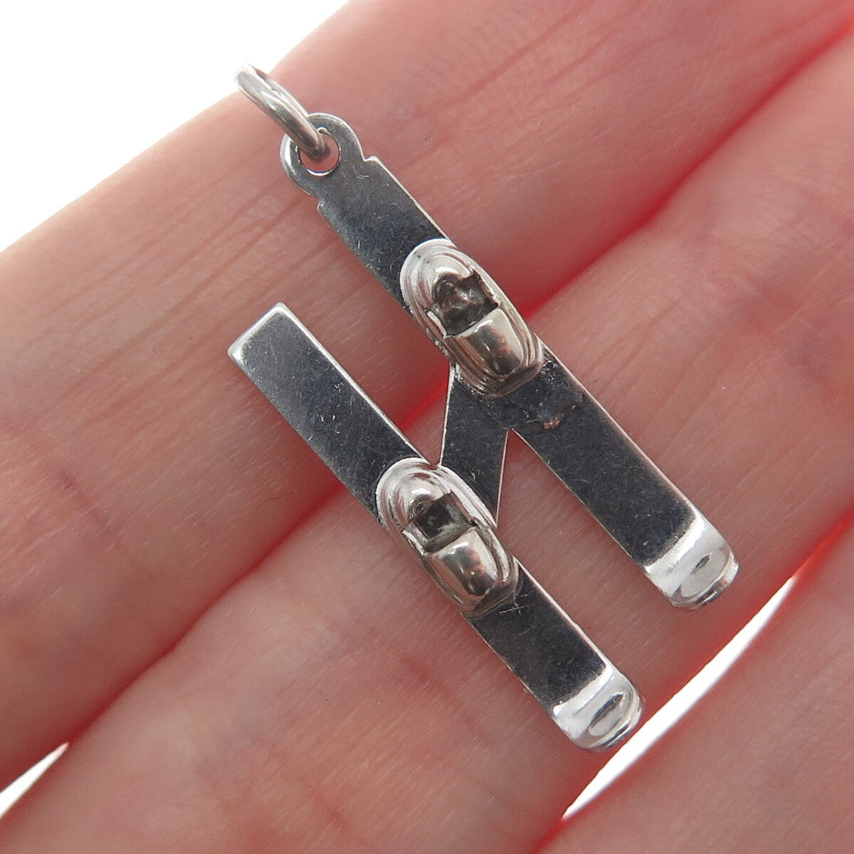 ART'S ELEGANCE 925 Sterling Silver Vintage Skiing Minimalist Charm Pendant