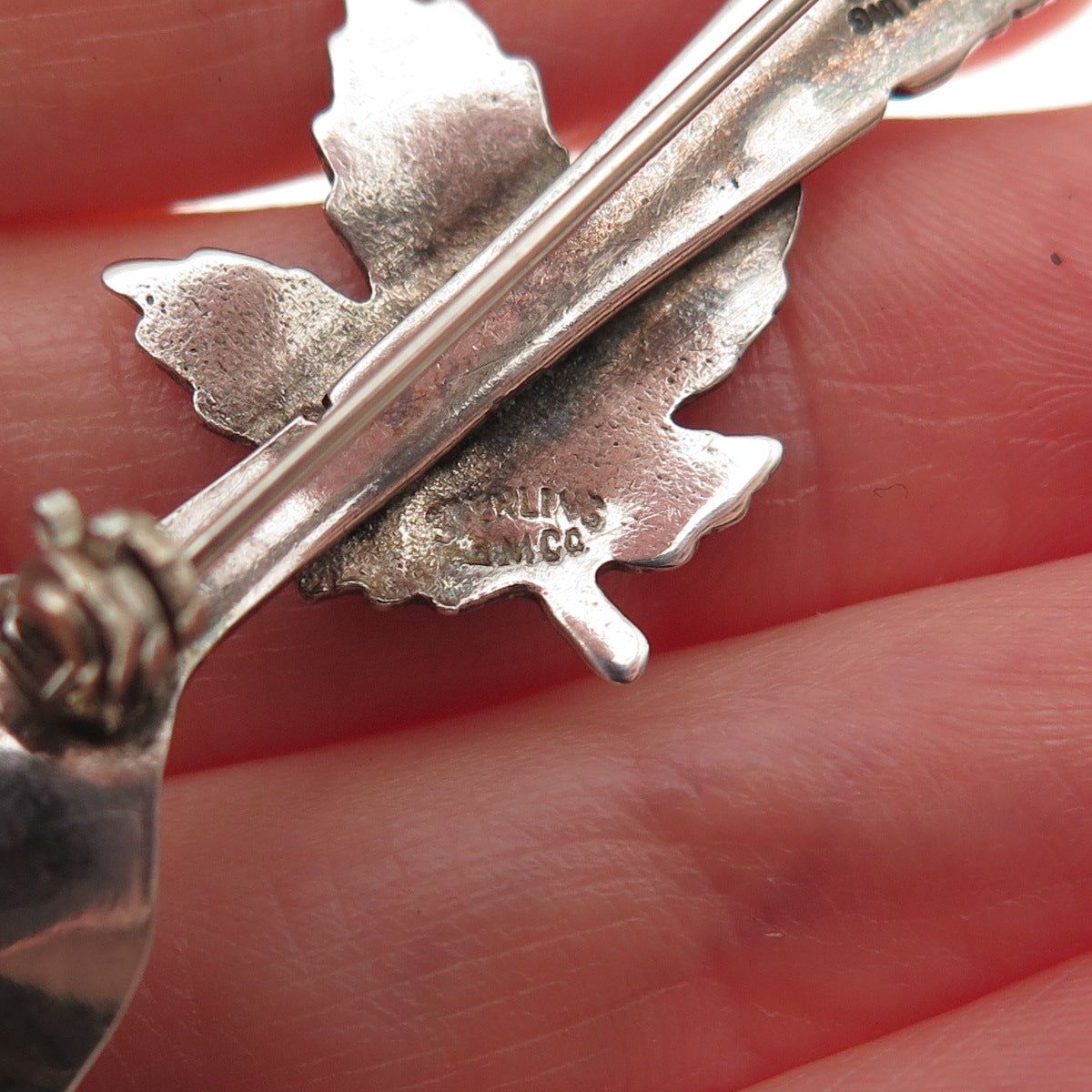 Breadner Co. 925 Sterling Antique Art Deco Enamel Banff Maple Leaf Spoon Brooch