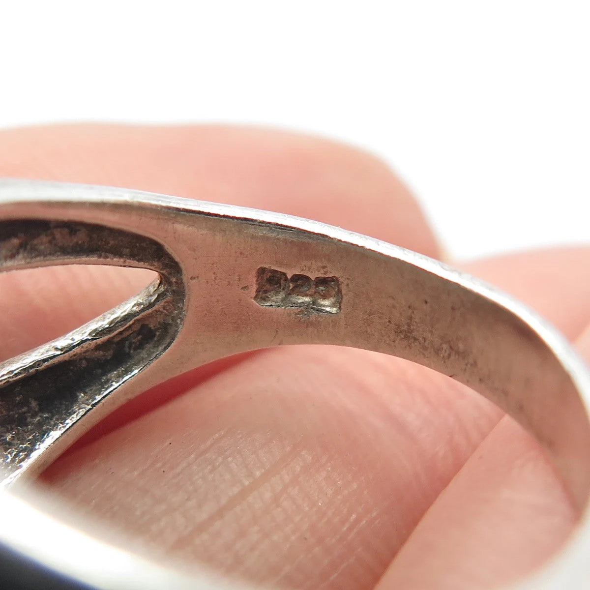 925 Sterling Silver Vintage Crossover Ring Size 8.25