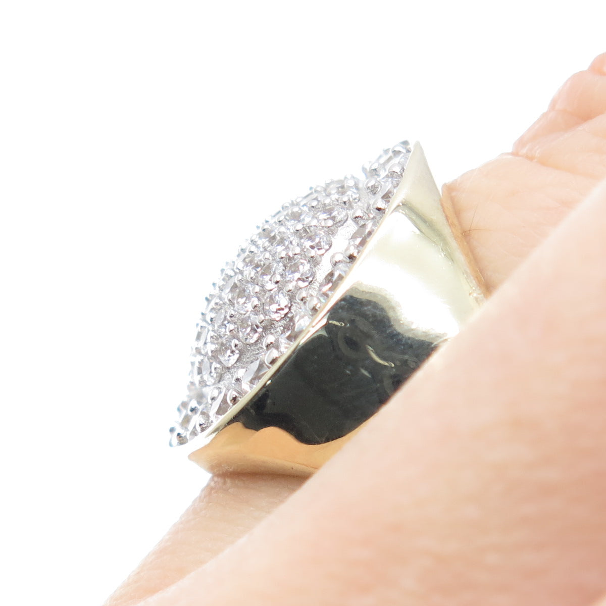 DADWANI 925 Sterling Gold Plated Round-Cut Shaped C Z Sparkle Ring Size 7.25