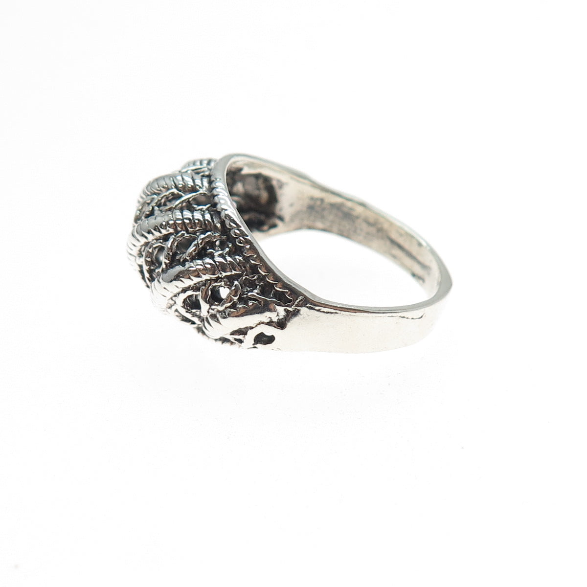 925 Sterling Silver Vintage Modernist Ribbed Dome Oxidized Ring Size 7