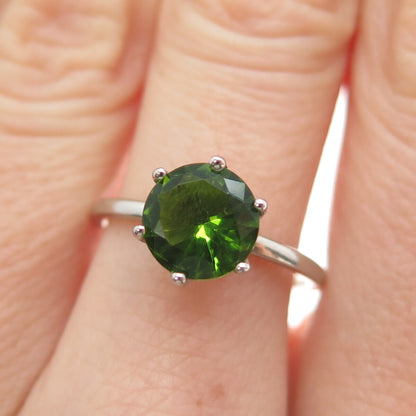 DAZZLERS 925 Sterling Silver Round-Cut Nano Peridot Ring Size 7