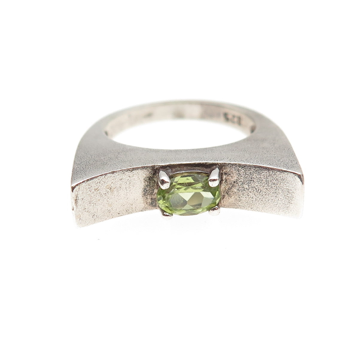 925 Sterling Silver Vintage Real Peridot Modernist Oxidized Ring Size 6