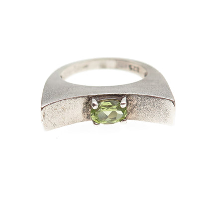 925 Sterling Silver Vintage Real Peridot Modernist Oxidized Ring Size 6