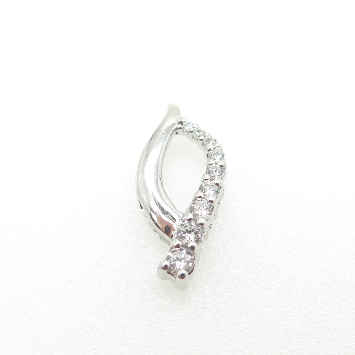 925 Sterling Silver Round-Cut C Z Wavy Pendant