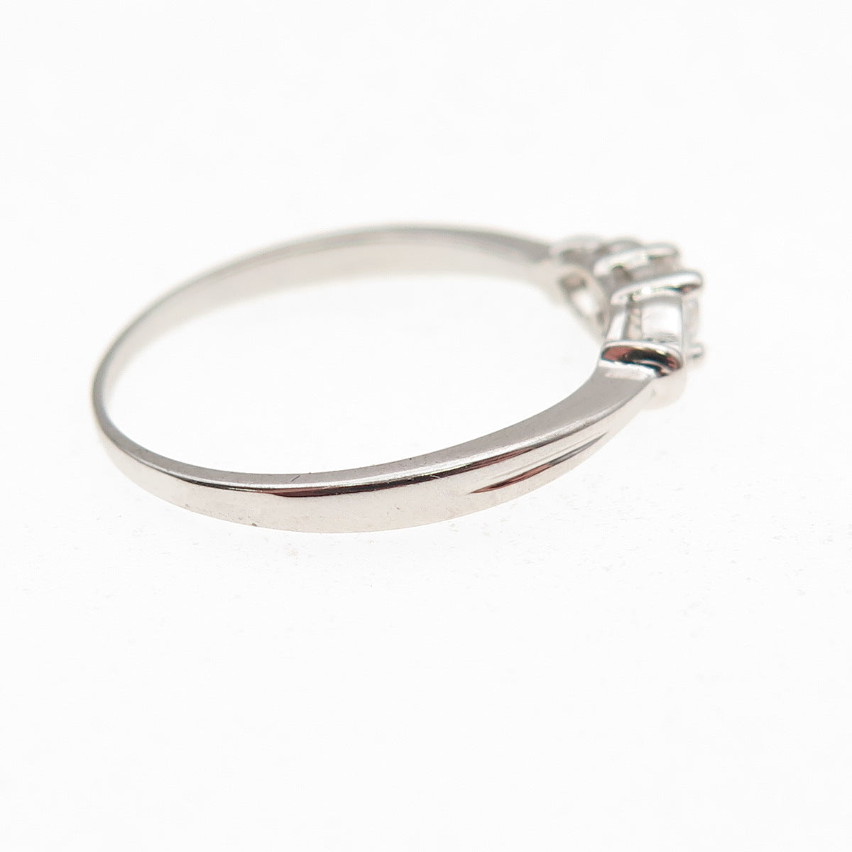 925 Sterling Silver Round-Cut C Z Heart Engagement Ring Size 8