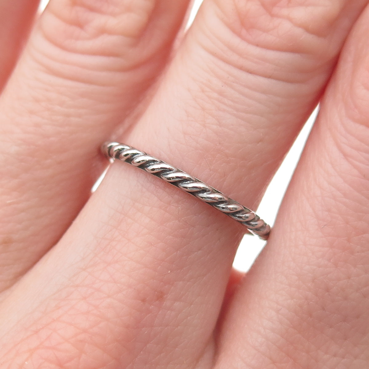 Silpada 925 Sterling Silver Vintage Ribbed Stackable Band Ring Size 7.75