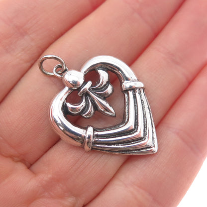 925 Sterling Silver Vintage Fleur de Lis Heart Oxidized Charm Pendant