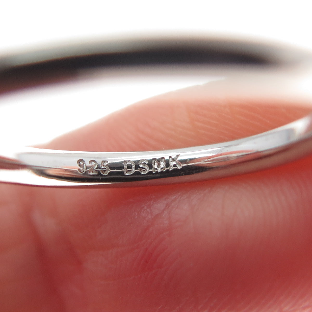 DSMK 925 Sterling Silver Round-Cut Shaped C Z Engagement Ring Size 6.25