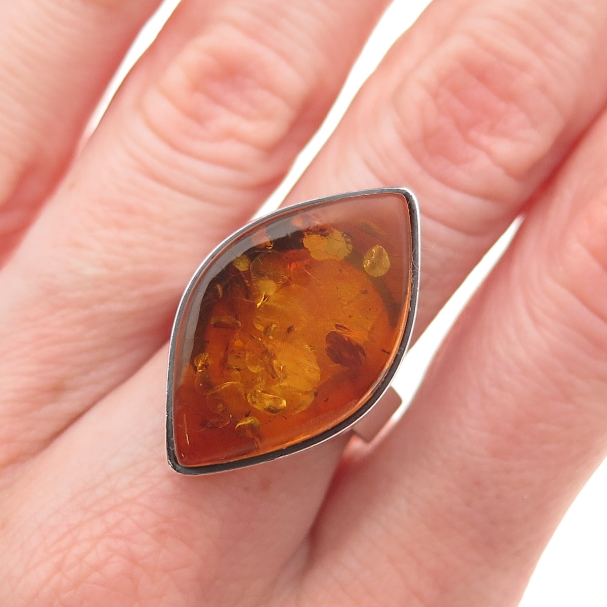925 Sterling Silver Vintage Real Amber Modernist Oxidized Ring Size 6.75