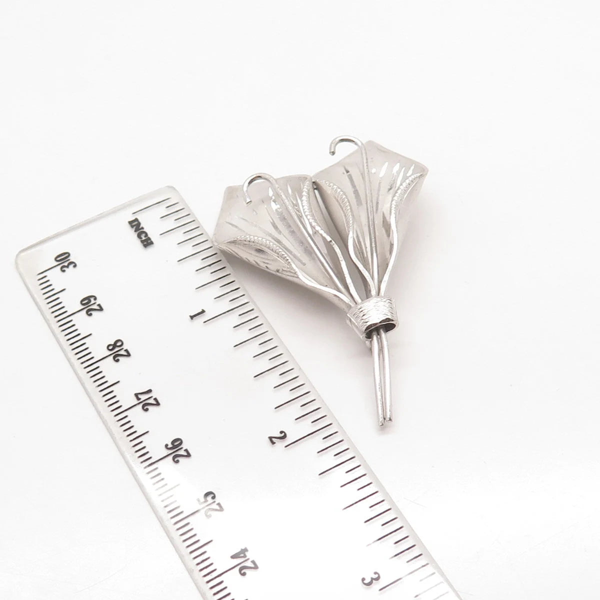 925 Sterling Silver Vintage Lily Floral Pin Brooch
