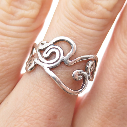 925 Sterling Silver Vintage Modernist Swirl Oxidized Ring Size 6.75