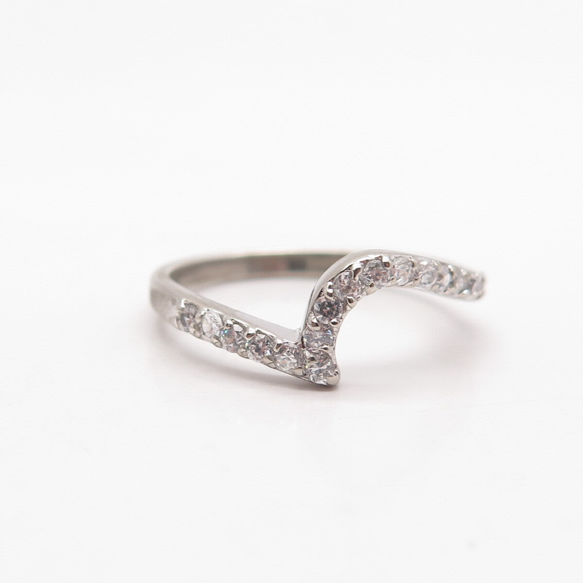 925 Sterling Silver C Z Check Mark Ring Size 6