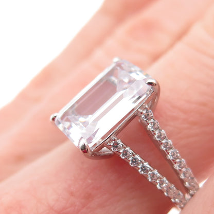 DSMK 925 Sterling Silver Emerald & Round-Cut C Z Engagement Ring Size 7.25