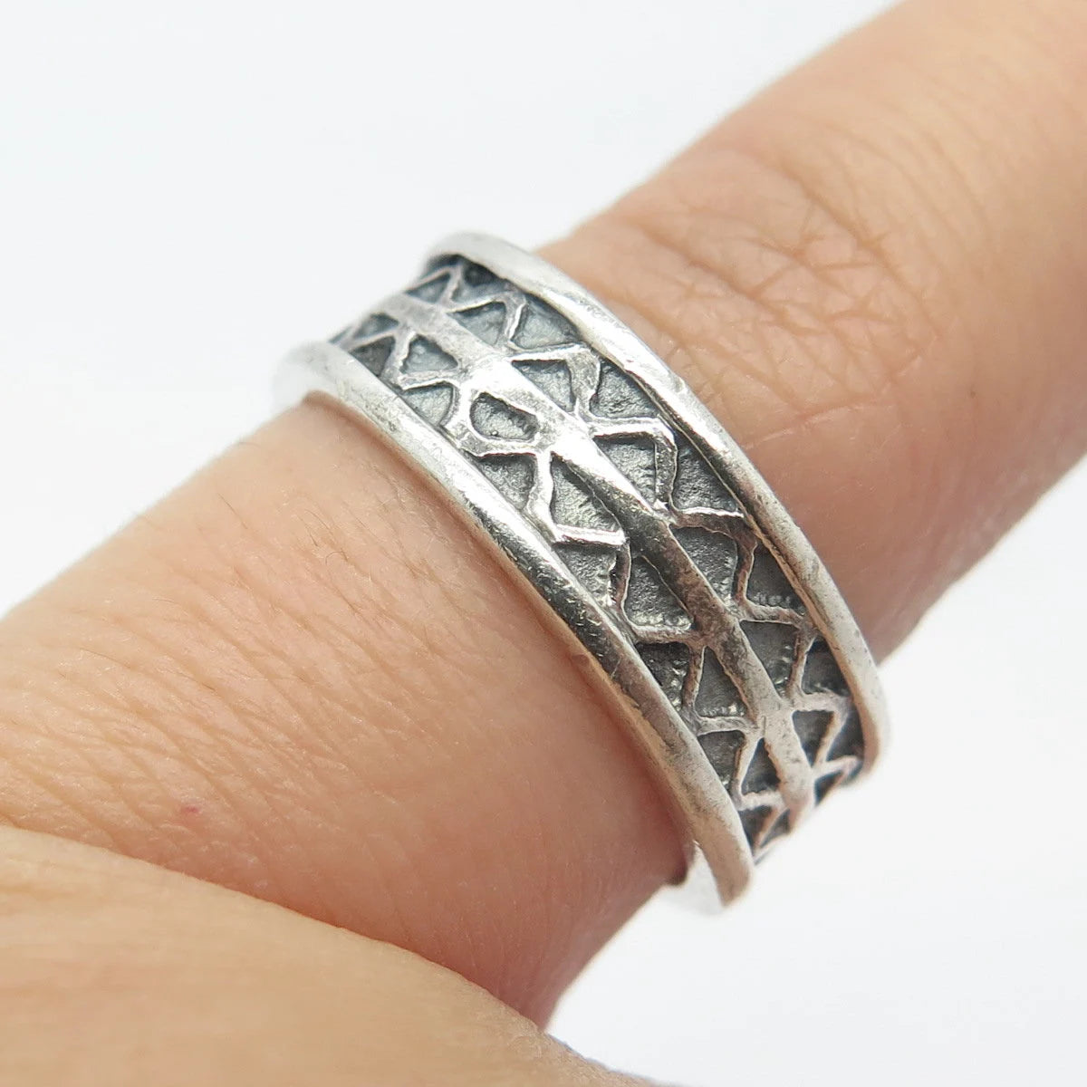 925 Sterling Silver Vintage Saram Zigzag Band Ring Size 6