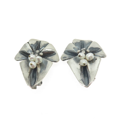 ARTIO Sterling Silver Vintage Pearl Modernist Floral Oxidized Clip On Earrings