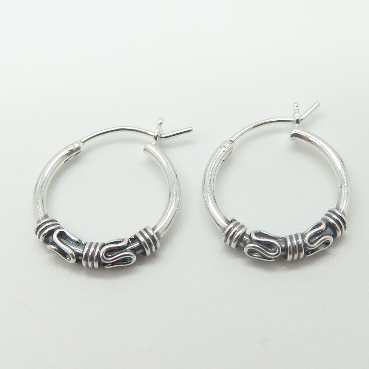 HAN 925 Sterling Silver Roped Hoop Earrings