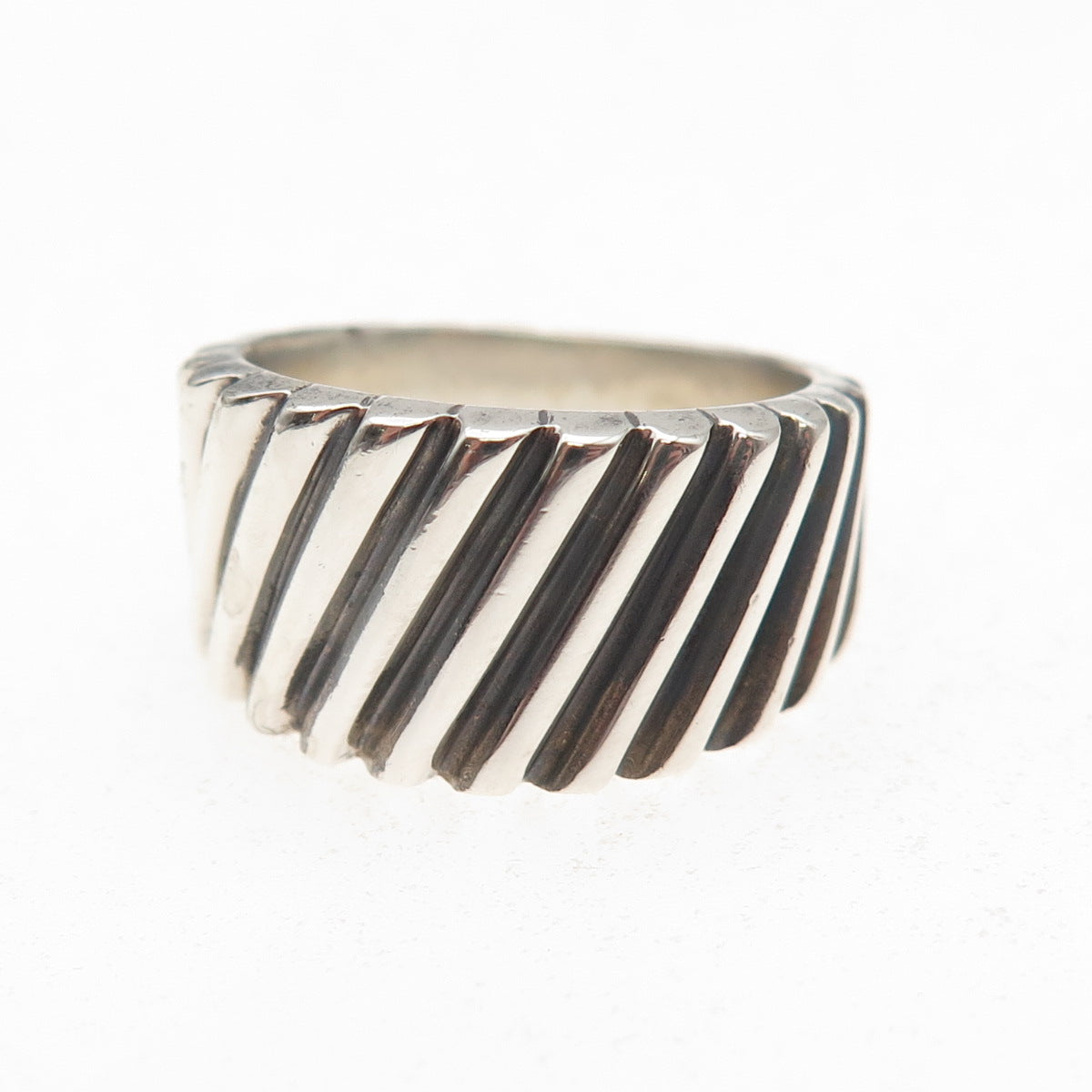 Dobbs of Boston Sterling Silver Vintage Modernist Ribbed Oxidized Ring Size 7.25