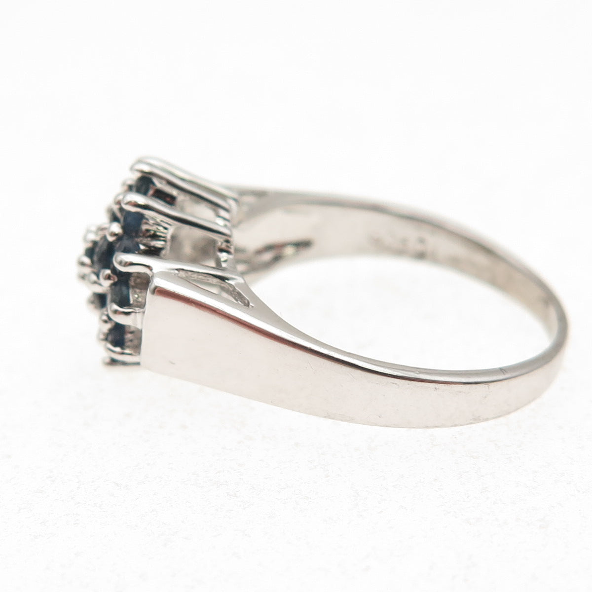 925 Sterling Silver Real Round-Cut Sapphire Floral Ring Size 6.75
