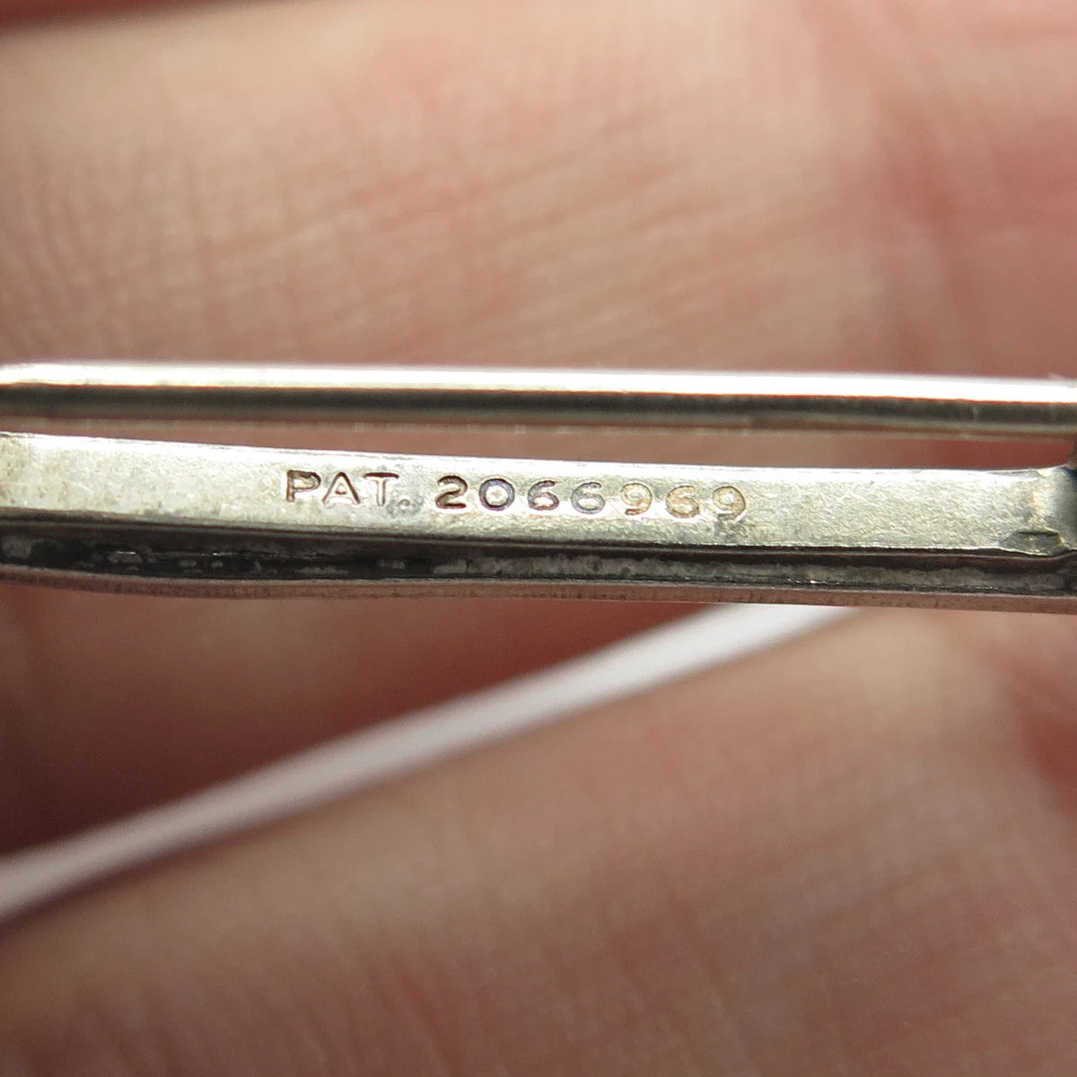 925 Sterling Silver Antique Art Deco 1949 FINE ARTS Crown Princess Pin Brooch