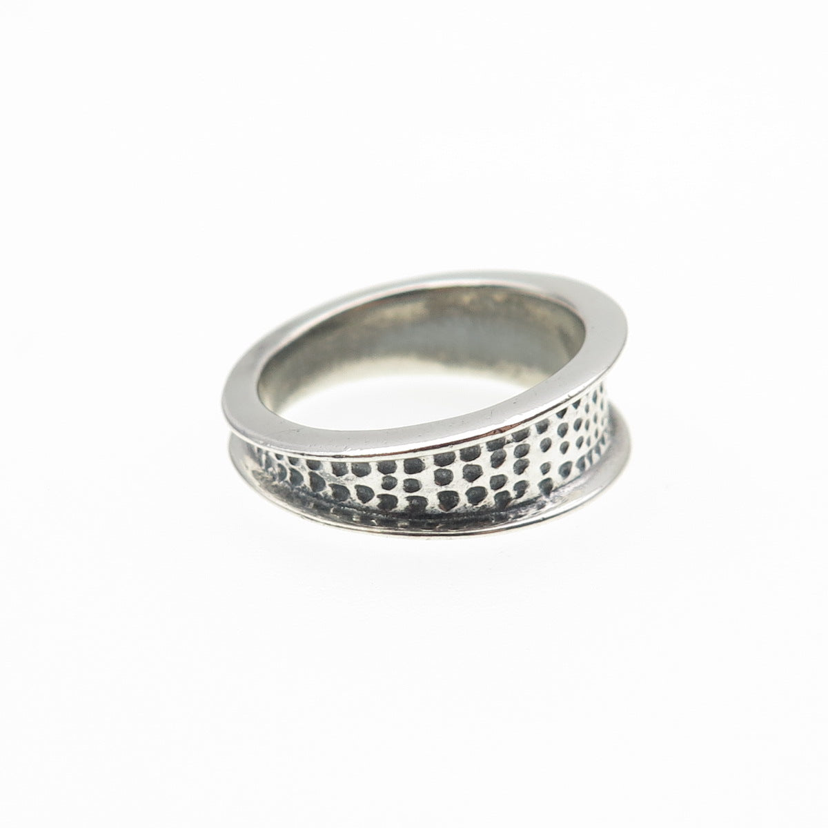 925 Sterling Silver Vintage Modernist Dotted Oxidized Ring Size 5.75