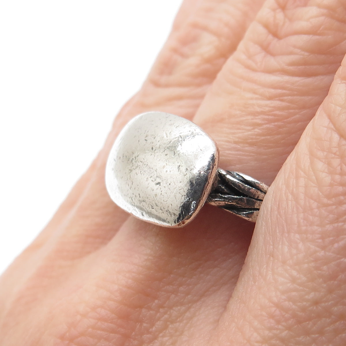 925 Sterling Silver Vintage Modernist Wheat Link Oxidized Ring Size 7.75
