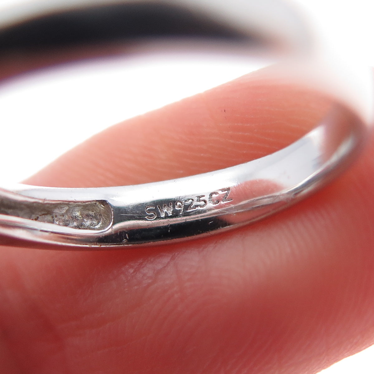 925 Sterling Silver Round-Cut C Z Engagement Ring Size 5.25