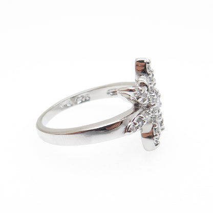 925 Sterling Silver Round-Cut C Z Flower Ring Size 7