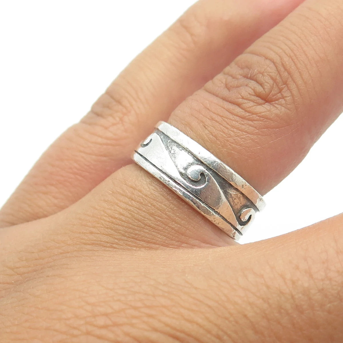 925 Sterling Silver Vintage Sea Waves Band Ring Size 6.25