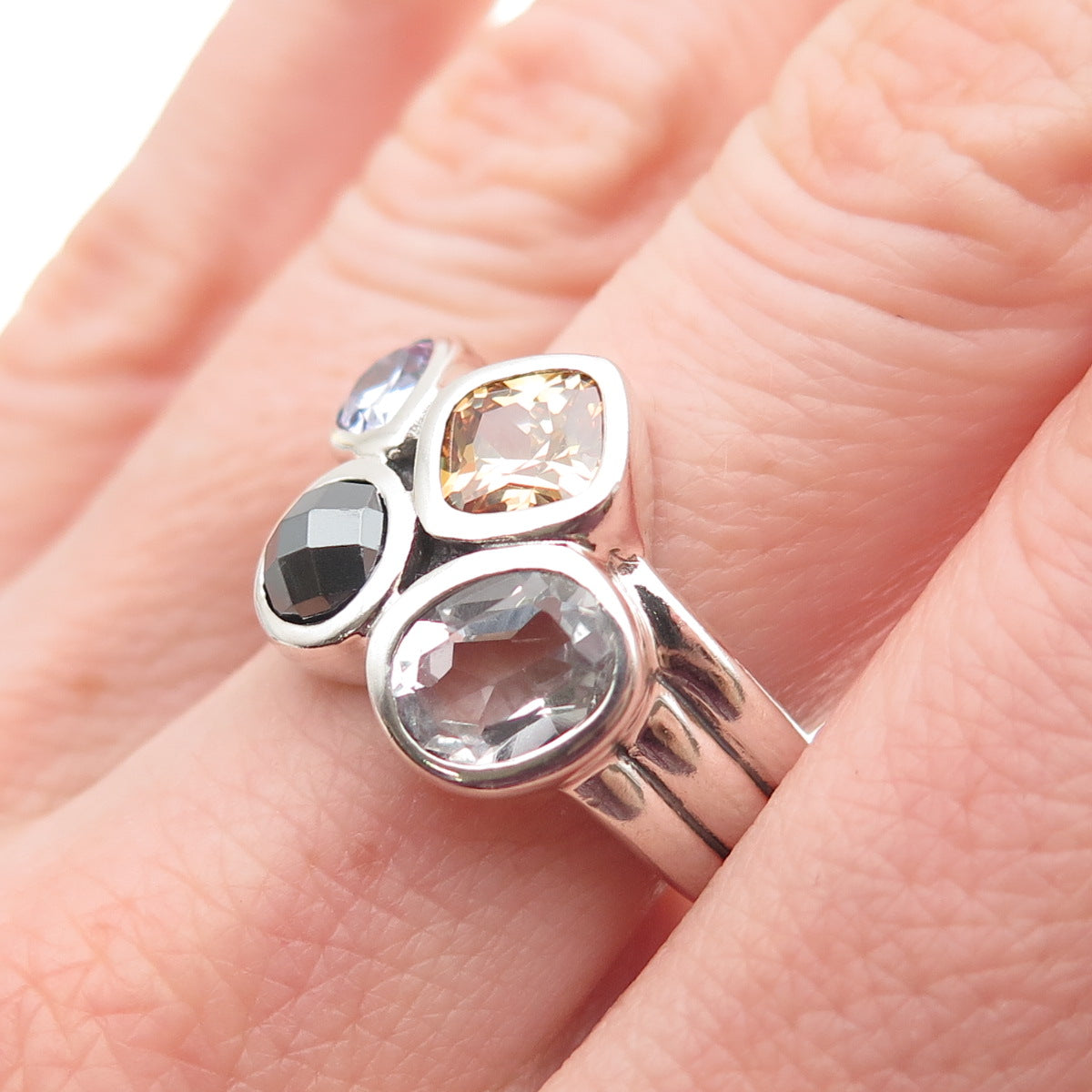 Silpada 925 Sterling Silver Vintage Real Hematite Quartz & C Z Ring Size 8.25
