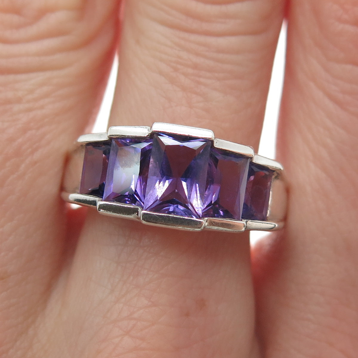 MICHELLE ALBALA 925 Sterling Silver Vintage Real Amethyst Gem Ring Size 9.25