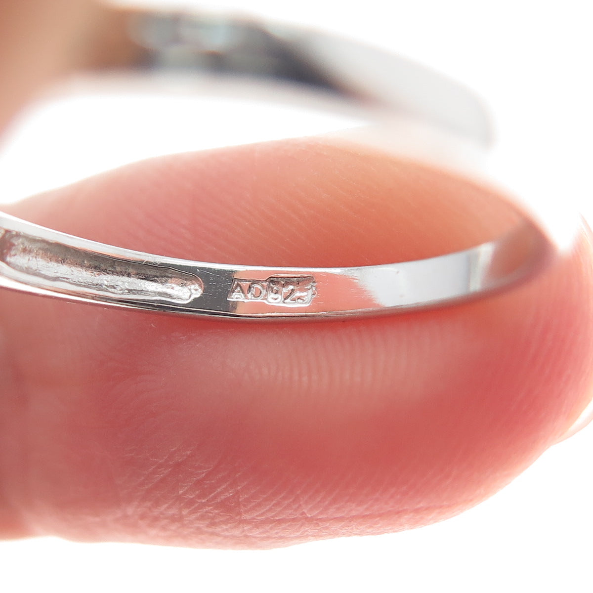 925 Sterling Silver Real Oval-Cut Peridot Granulated Ring Size 8.25