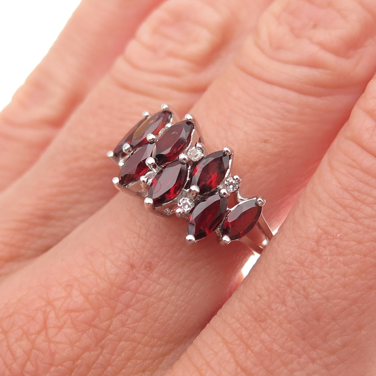 925 Sterling Silver Vintage Real Red Garnet & White Topaz Ring Size 6