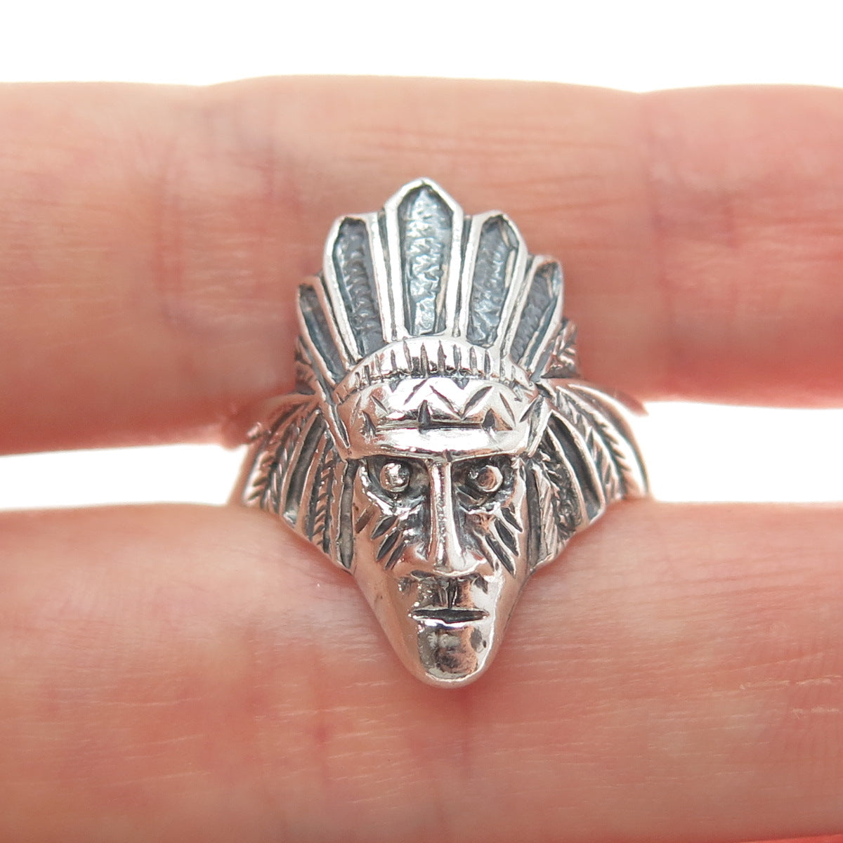 925 Sterling Silver Vintage Southwestern Indian Chief Oxidized Ring Size 9.75