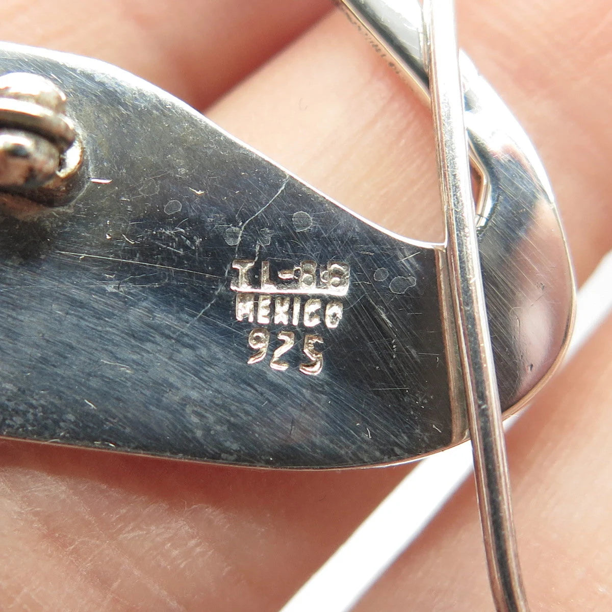 925 Sterling Silver Vintage Mexico Enamel Piano Keys Pin Brooch