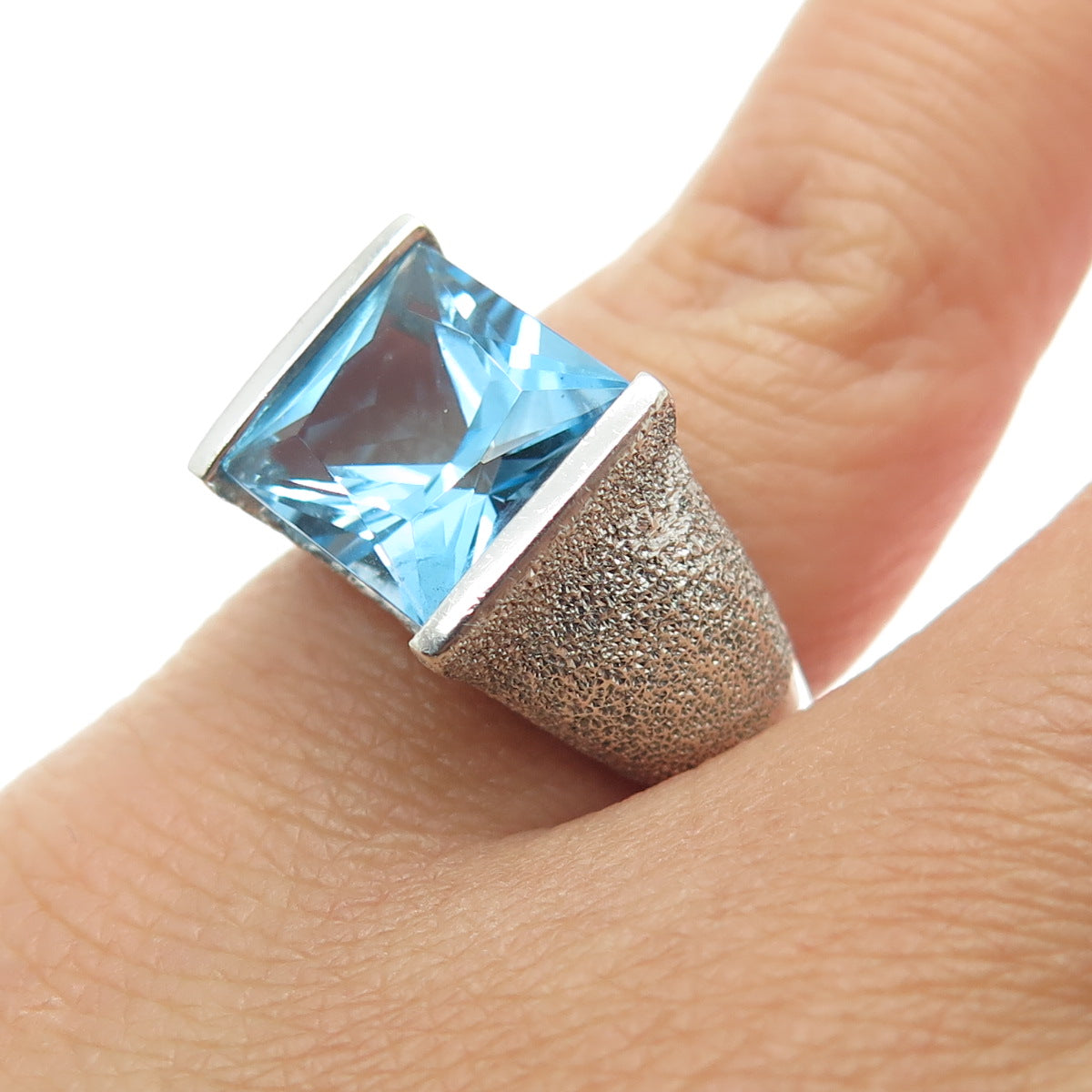 MICHELLE ALBALA Sterling Silver Vintage Real Princess-Cut Blue Topaz Ring Size 6