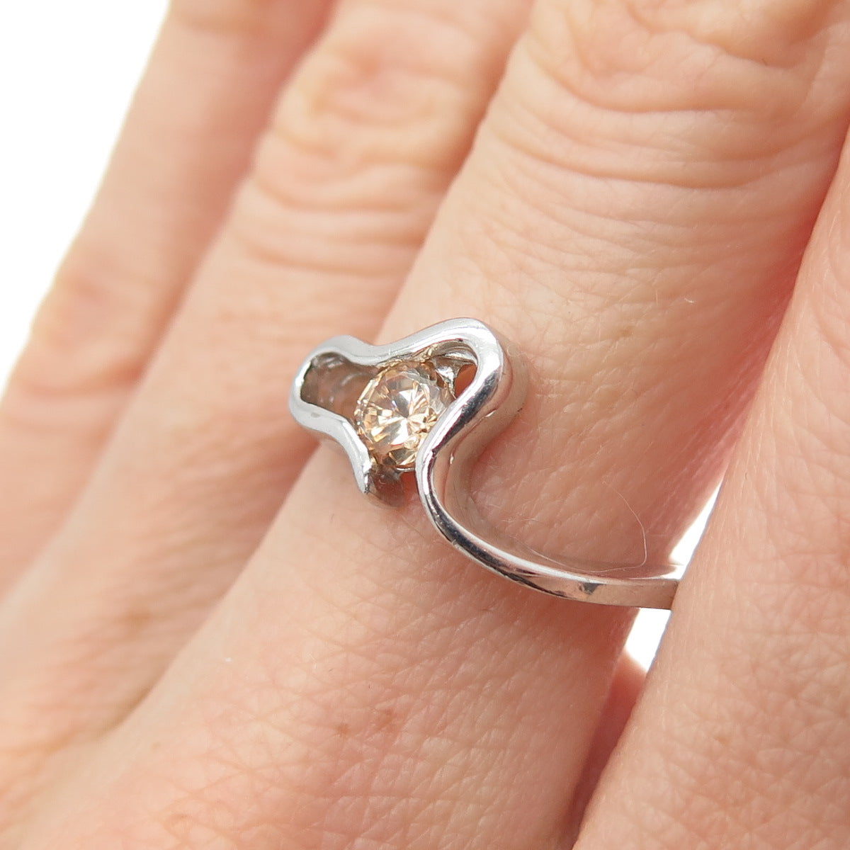 925 Sterling Silver Round-Cut Champagne C Z Modernist Heart Ring Size 7.75