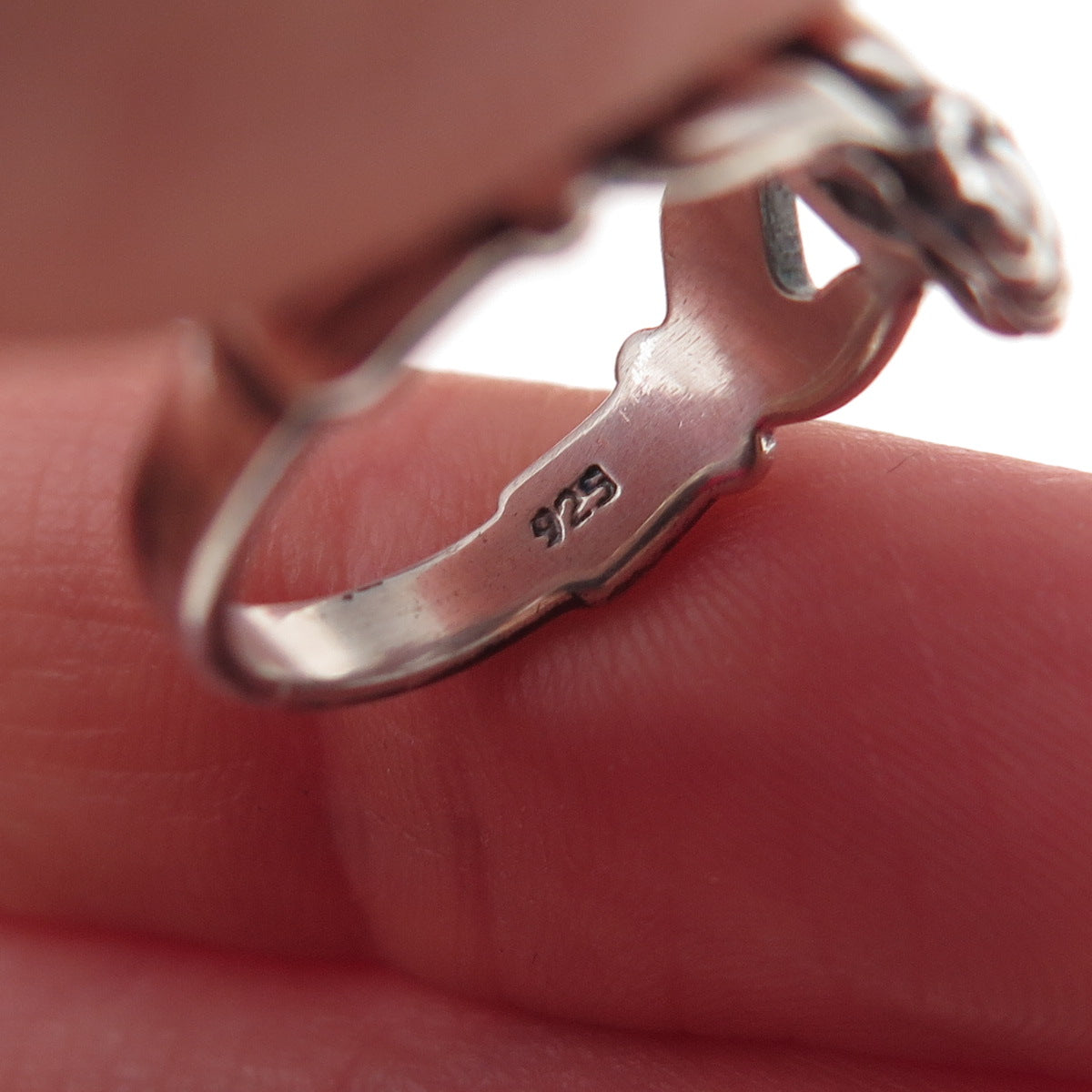 Peter Stone 925 Sterling Silver Vintage Irish Claddagh Oxidized Ring Size 4