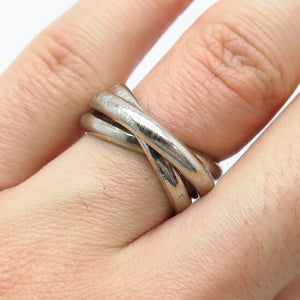 925 Sterling Silver Vintage Triple Interlocked Ring Size 6