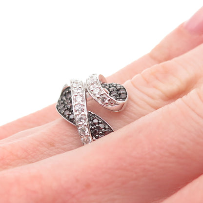 KEY STAR 925 Sterling Silver Round-Cut Black & White C Z Bypass Ring Size 5