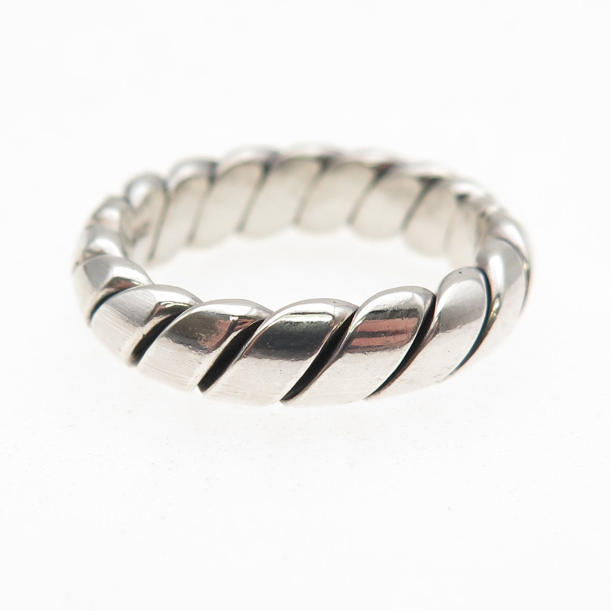 925 Sterling Silver Vintage Oxidized Ribbed Band Ring Size 7.25