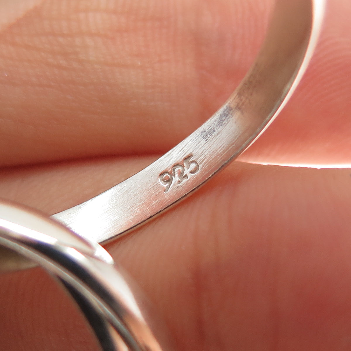 925 Sterling Silver Vintage Interlocked Trinity Band Ring Size 11
