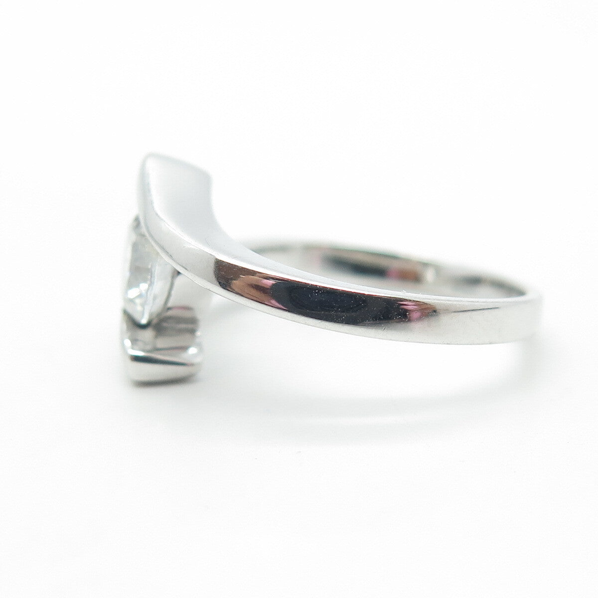 925 Sterling Silver Round-Cut Shaped C Z Bypass Engagement Ring Size 6