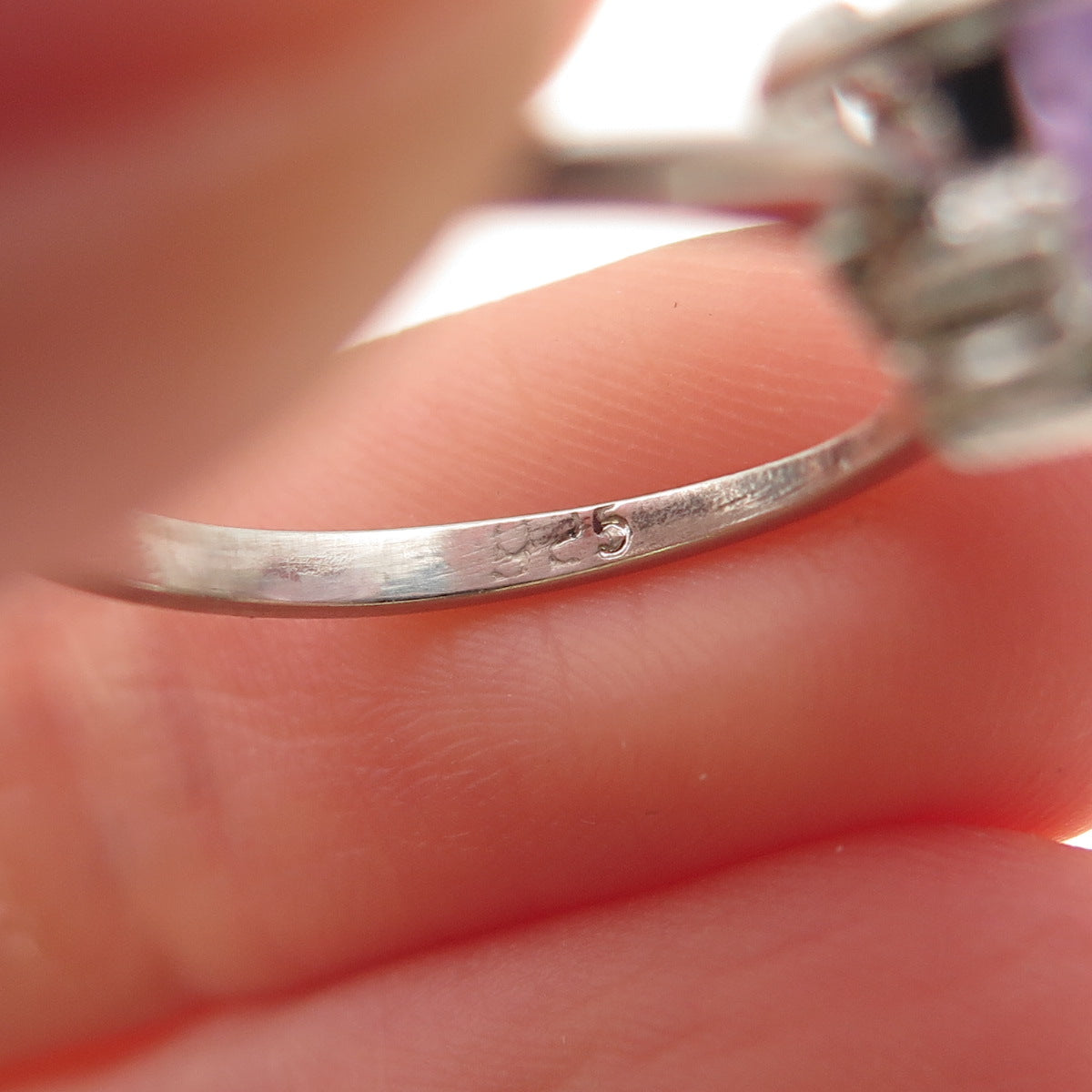 925 Sterling Silver Vintage Real Amethyst & C Z Heart Ring Size 6